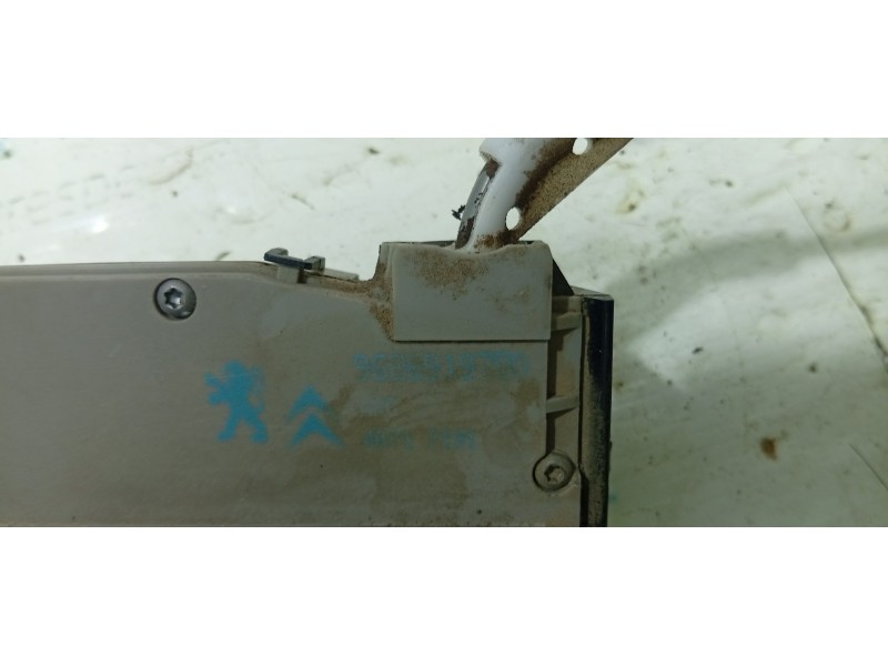 CERRADURA PUERTA TRASERA IZQUIERDA 9686919780  - imagen 3