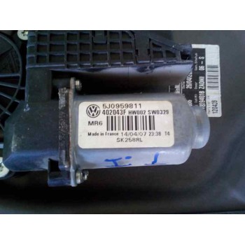 ELEVALUNAS TRASERO IZQUIERDO 5J0959811  - miniatura 2