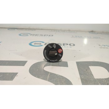 INTERRUPTOR 681995090R 