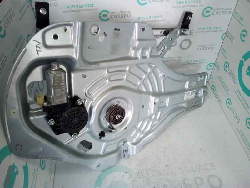 ELEVALUNAS DELANTERO DERECHO 82480-2E010  - imagen 1