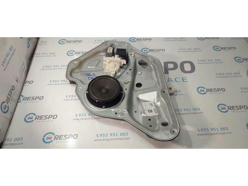 ELEVALUNAS TRASERO DERECHO  - imagen 1