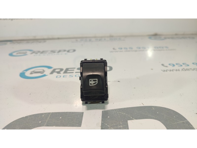 MANDO ELEVALUNAS DELANTERO DERECHO 254218614R  - imagen 1