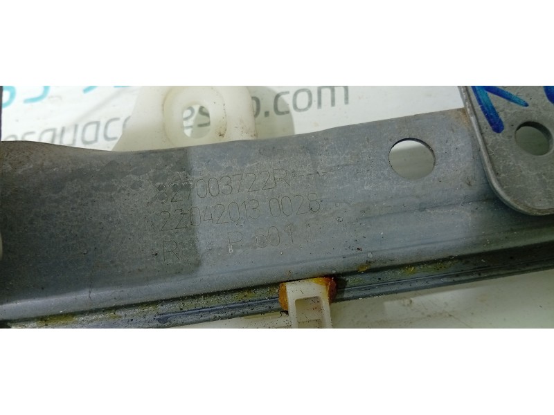 ELEVALUNAS TRASERO DERECHO 827003722R  - imagen 2