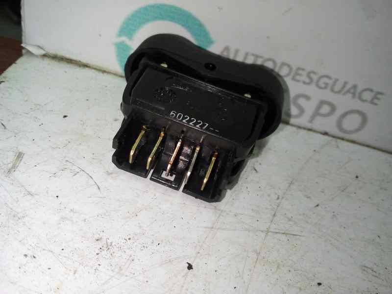 MANDO ELEVALUNAS DELANTERO DERECHO 602227  - imagen 2