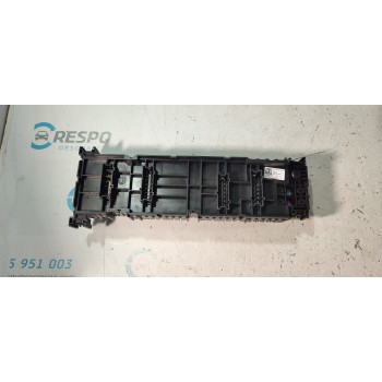 CAJA RELES / FUSIBLES A2469067200  - miniatura 2