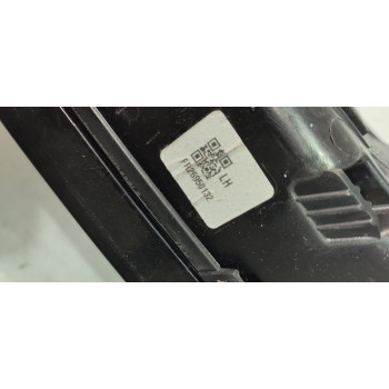 PILOTO TRASERO IZQUIERDO FR26950132  - miniatura 3