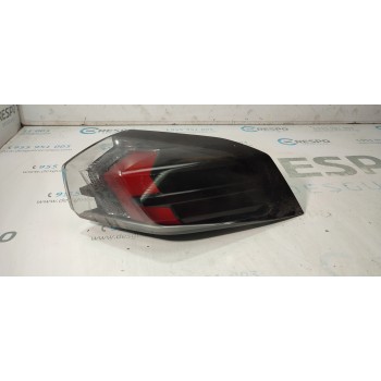 PILOTO TRASERO DERECHO RE2900I011  - miniatura 1