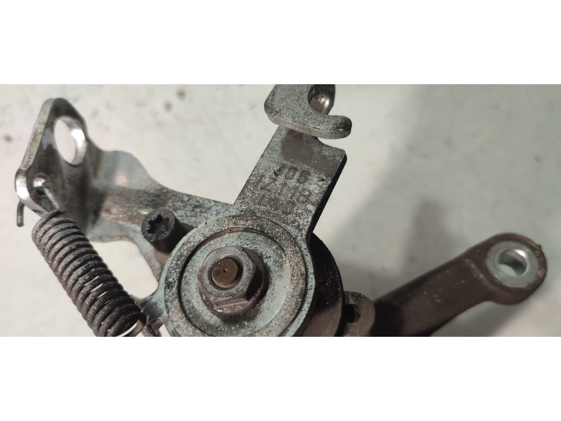 PINZA DE FRENO TRASERA DERECHA  - imagen 3