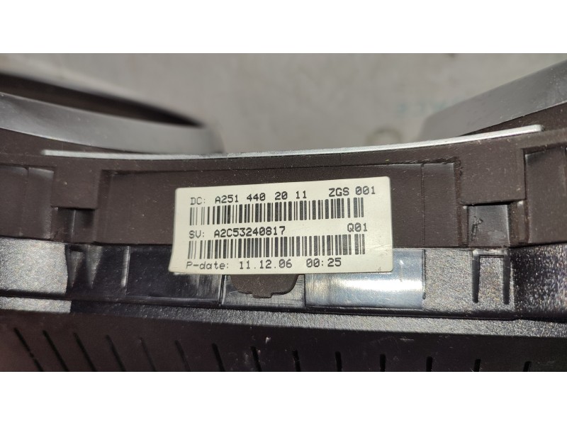 CUADRO INSTRUMENTOS A2514402011  - imagen 2