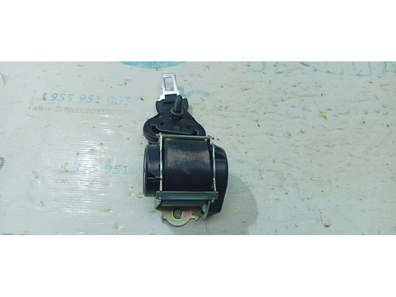 CINTURON SEGURIDAD TRASERO CENTRAL 638068700A  - imagen 1
