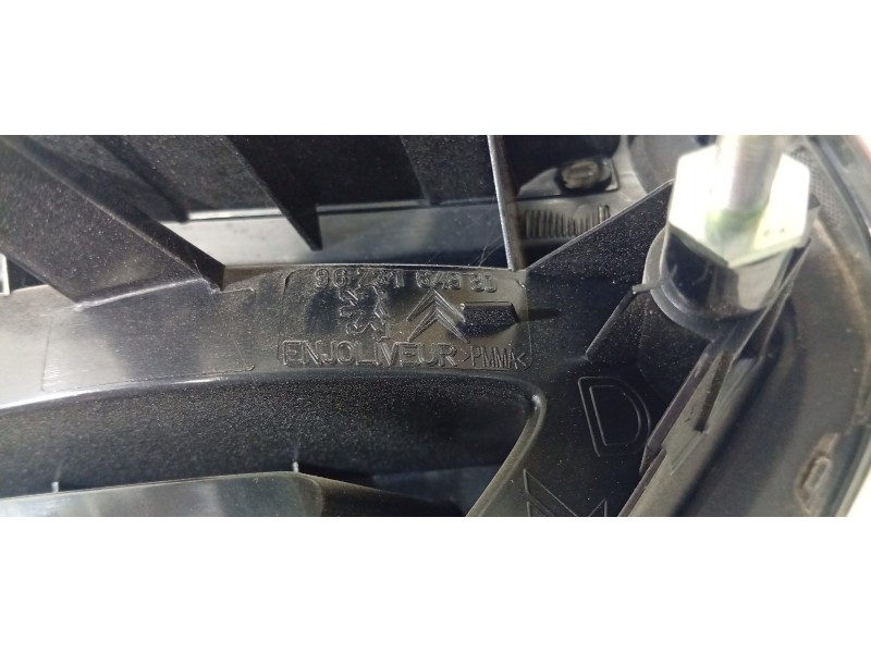 PILOTO TRASERO DERECHO INTERIOR 9673164980  - imagen 3