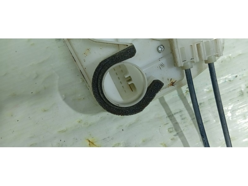 CERRADURA PUERTA TRASERA DERECHA  - imagen 3