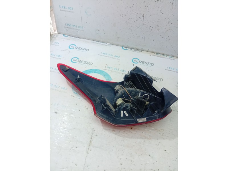 PILOTO TRASERO DERECHO F1EB13404BR / 1893908  - imagen 3