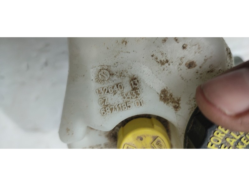 BOMBA FRENO 6871185  - imagen 2