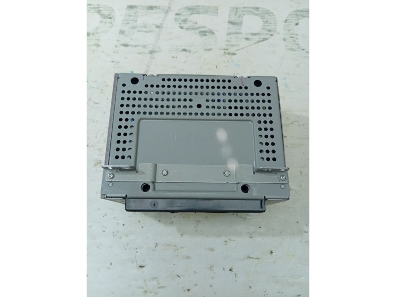 SISTEMA AUDIO / RADIO CD F1BT-18C815-GH  - imagen 2