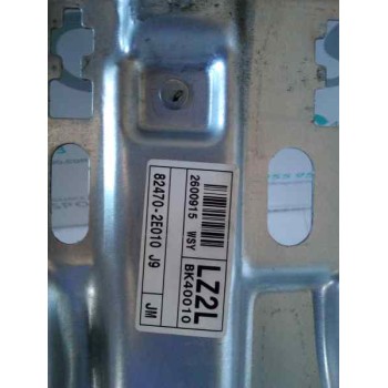 ELEVALUNAS DELANTERO IZQUIERDO 82470-2E010  - miniatura 2