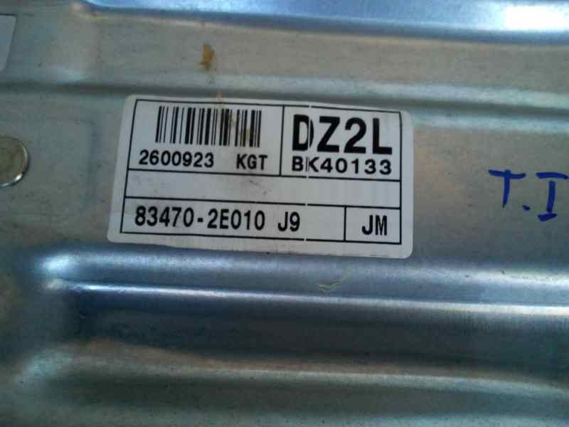 ELEVALUNAS TRASERO IZQUIERDO 83470-2E010  - imagen 2