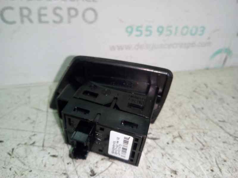 MANDO ELEVALUNAS TRASERO DERECHO 924194901  - imagen 3