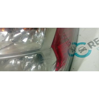 PILOTO TRASERO DERECHO  - miniatura 2