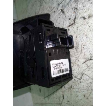 MANDO ELEVALUNAS TRASERO IZQUIERDO 924194901  - miniatura 2