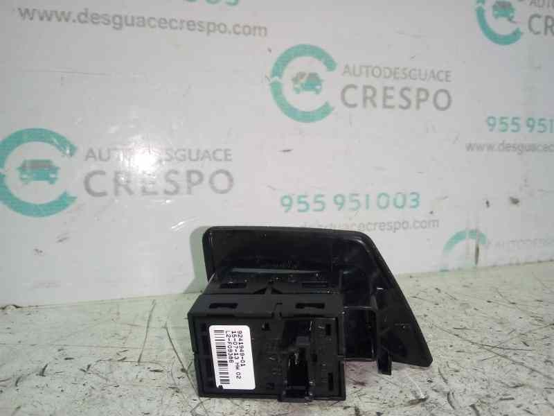 MANDO ELEVALUNAS TRASERO IZQUIERDO 924194901  - imagen 3