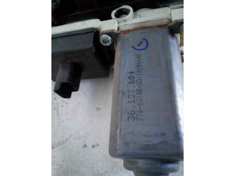 ELEVALUNAS DELANTERO DERECHO  - imagen 2