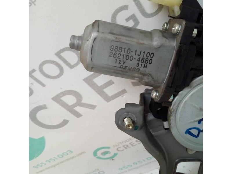 ELEVALUNAS DELANTERO IZQUIERDO 988101J100  - imagen 2