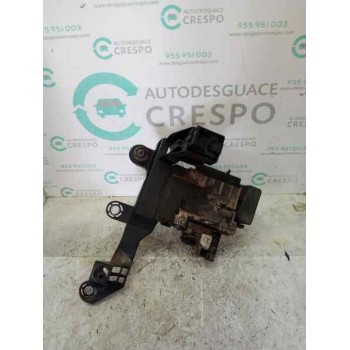 CAJA RELES / FUSIBLES 