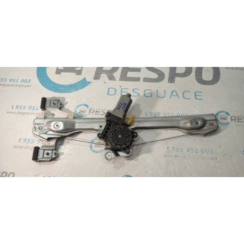 ELEVALUNAS DELANTERO DERECHO 