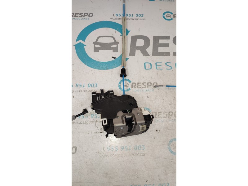 CERRADURA PUERTA TRASERA DERECHA A0997305600  - imagen 4