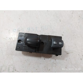 MANDO ELEVALUNAS DELANTERO DERECHO 