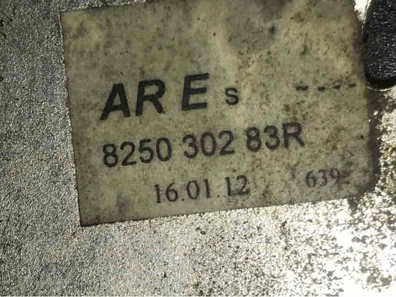 CERRADURA PUERTA TRASERA DERECHA 825030283R  - imagen 4