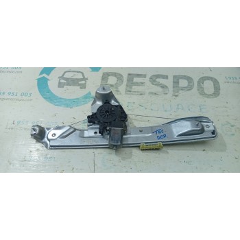 ELEVALUNAS TRASERO DERECHO 827208597R  - miniatura 1