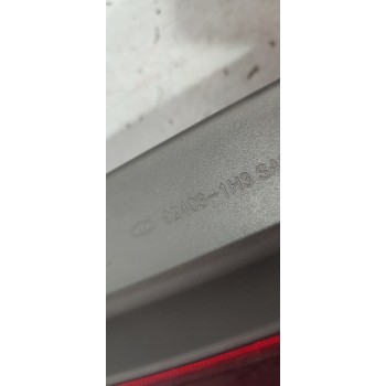 PILOTO TRASERO IZQUIERDO 924031H3  - miniatura 2