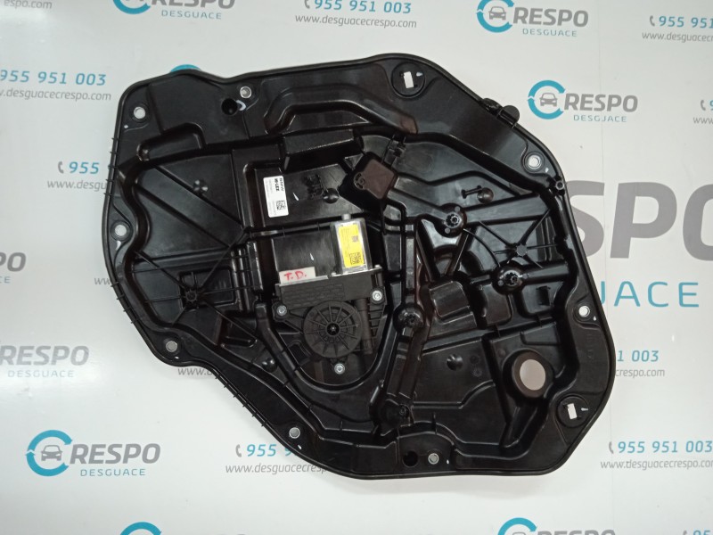 ELEVALUNAS TRASERO DERECHO 5A02FA8  - imagen 1