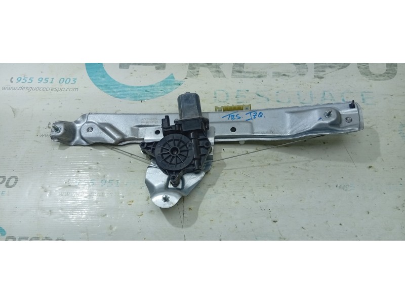 ELEVALUNAS TRASERO IZQUIERDO 827210622R  - imagen 1