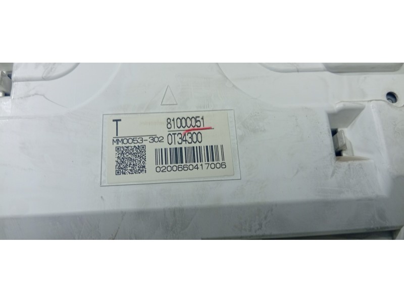 CUADRO INSTRUMENTOS 8100C051  - imagen 3