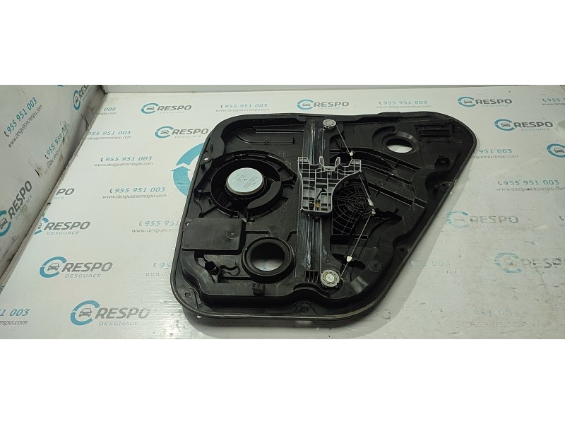 ELEVALUNAS TRASERO IZQUIERDO 83470D7000  - imagen 3