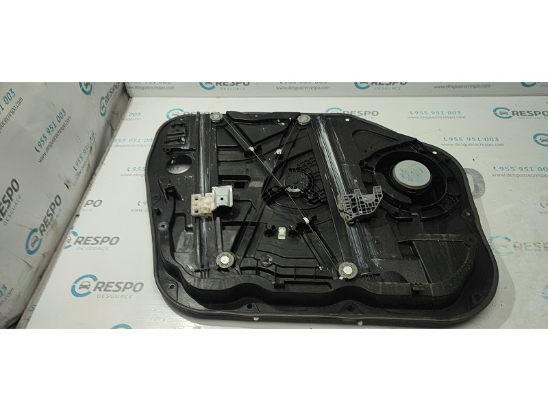 ELEVALUNAS DELANTERO DERECHO 82480D7080  - imagen 2