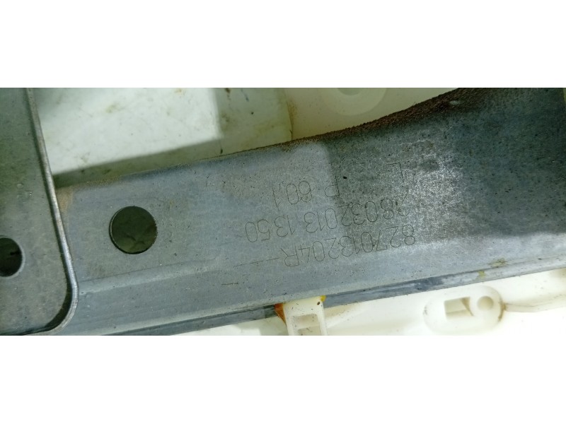 ELEVALUNAS TRASERO IZQUIERDO 827013204R  - imagen 2
