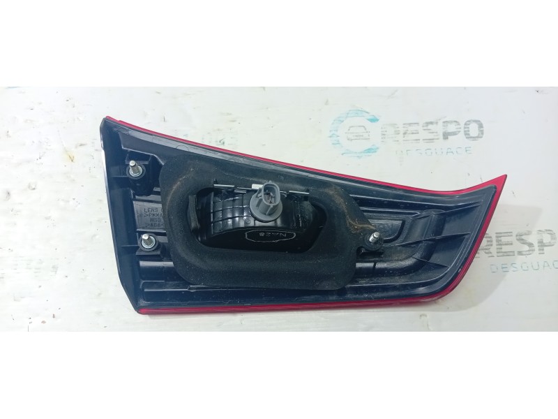 PILOTO TRASERO DERECHO INTERIOR  - imagen 2