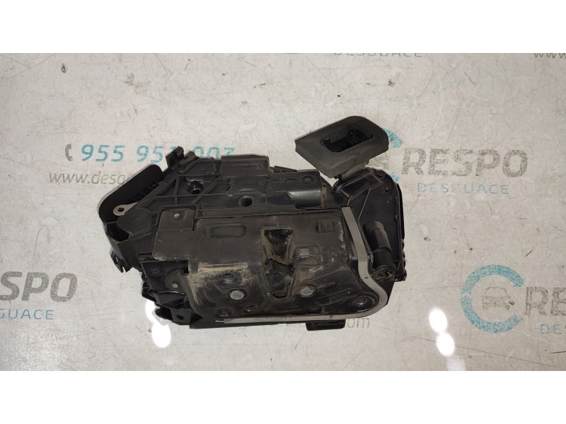 CERRADURA PUERTA DELANTERA DERECHA 5TB837016C  - imagen 2