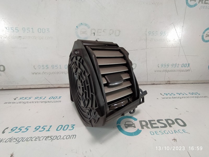 REJILLA AIREADORA 8X2319K617BJ  - imagen 2