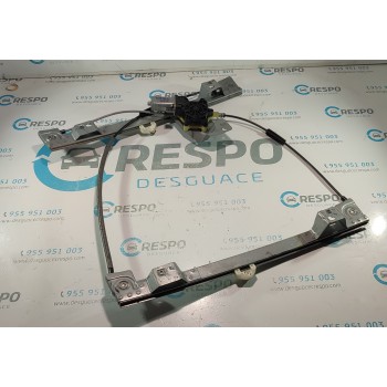 ELEVALUNAS DELANTERO DERECHO 