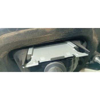 PILOTO TRASERO IZQUIERDO INTERIOR  - miniatura 3