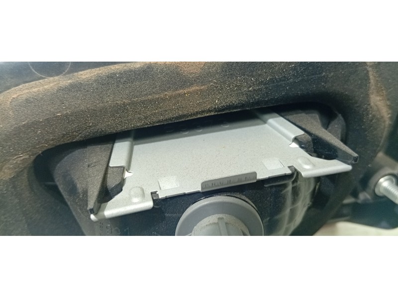 PILOTO TRASERO IZQUIERDO INTERIOR  - imagen 3