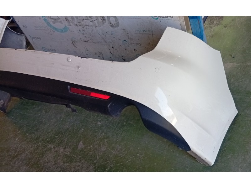 PARAGOLPES TRASERO  - imagen 2