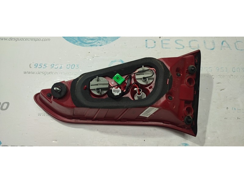 PILOTO TRASERO IZQUIERDO INTERIOR  - imagen 3