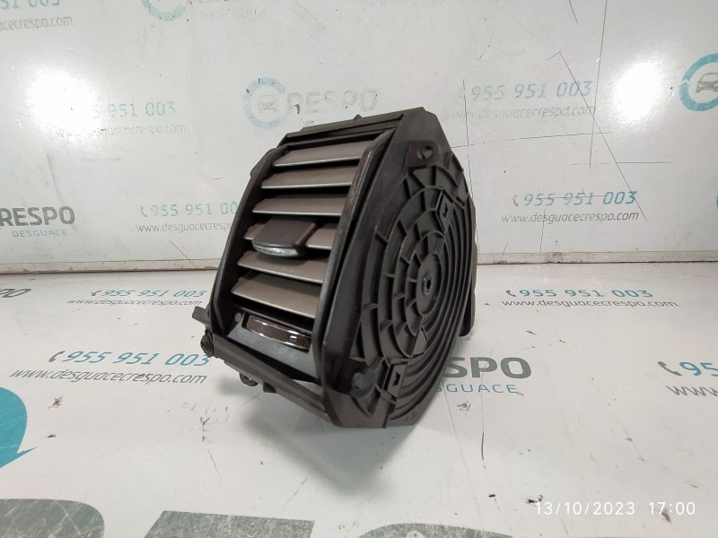 REJILLA AIREADORA 8X2319K617AJ  - imagen 2