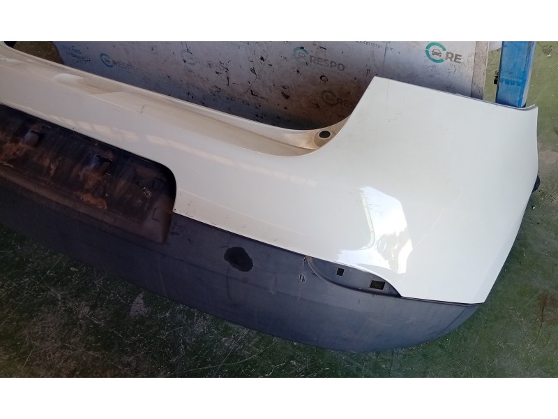 PARAGOLPES TRASERO  - imagen 2